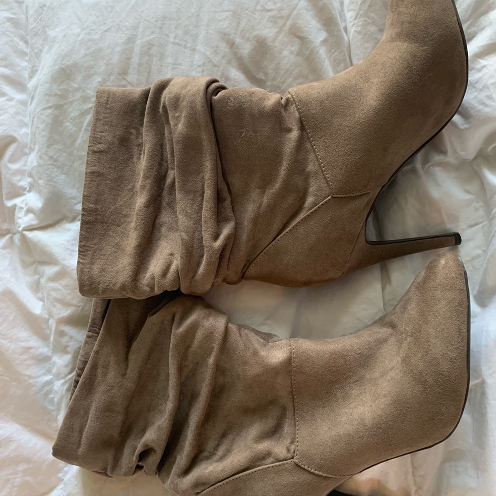 Heel boots